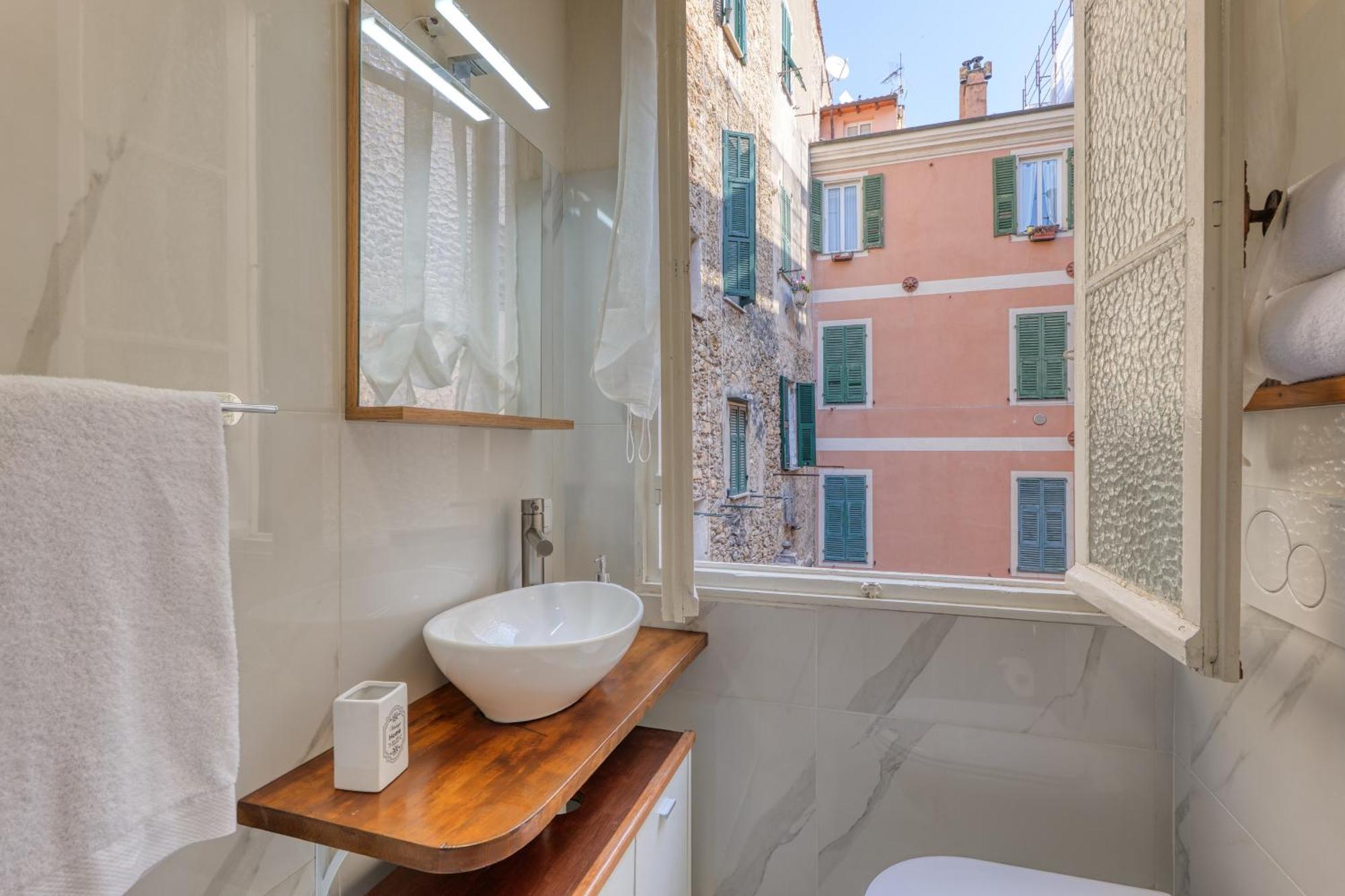 Appartement Casa Dritta à Bordighera Extérieur photo