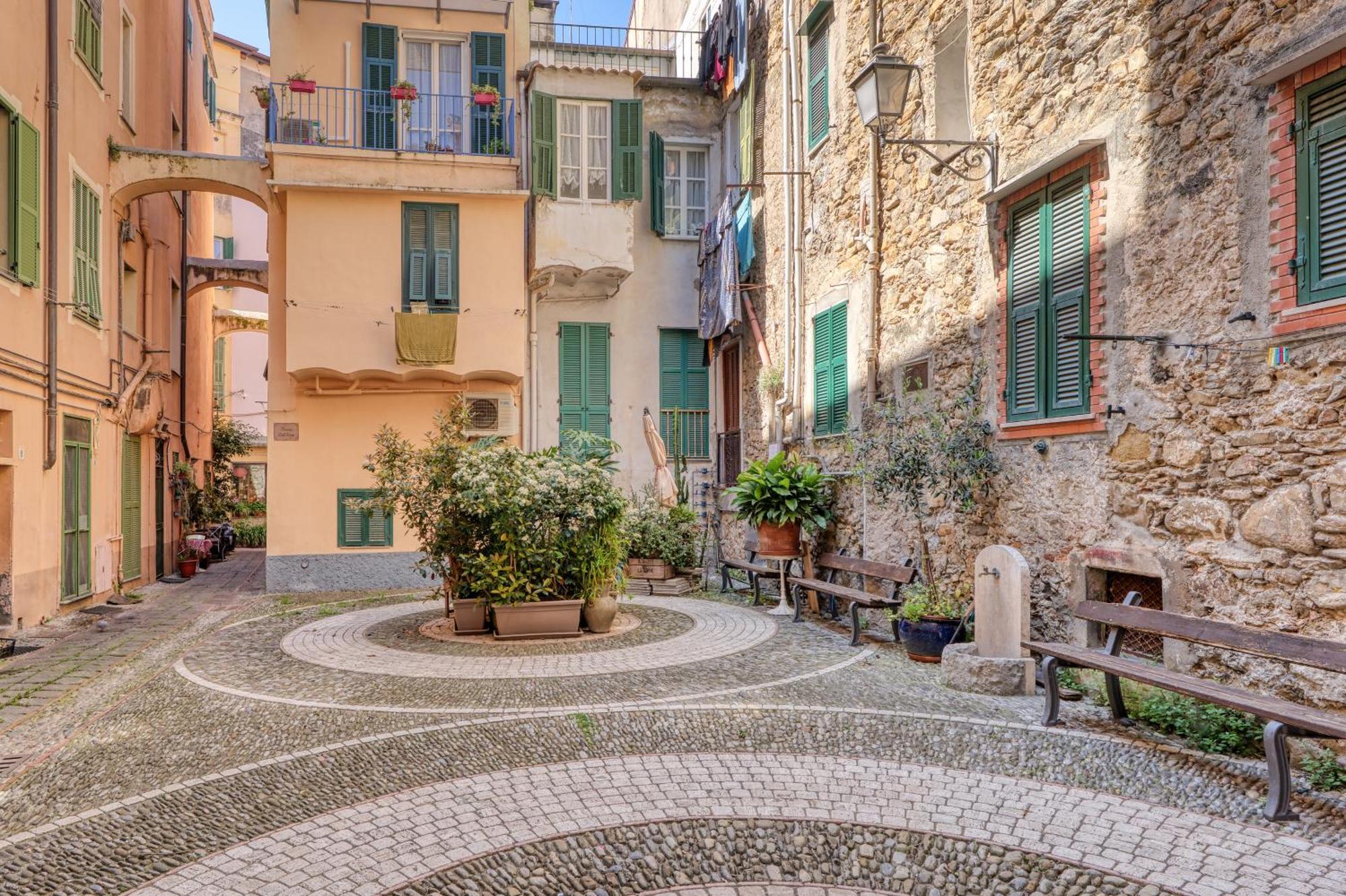 Appartement Casa Dritta à Bordighera Extérieur photo